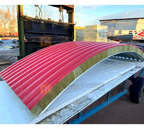 Сэндвич-панели арочные с пенополиизоциануратом, ширина 1200 мм, толщина 10 мм, 0.5/0.5, RAL6018