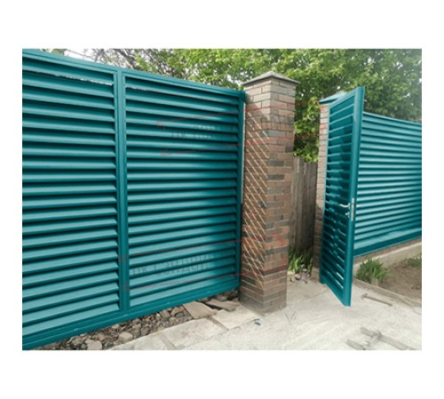 Нащельник (для калиток и ворот) 25х35 жалюзи Milan, Tokyo, Palermo 0,45 PE с пленкой RAL 5021 водная синь (L1,68)