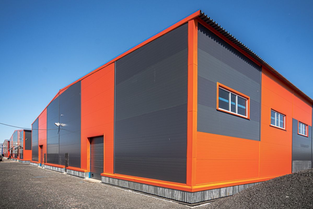 Угловые панели на объекте