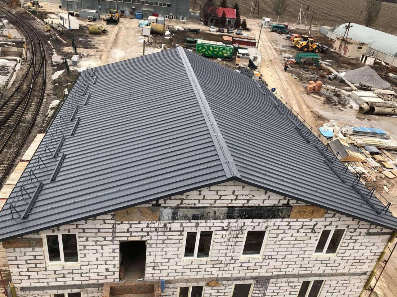 Кровельные сэндвич-панели 10 мм — объект 3